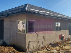 Sabareni, casa parter 4 camere, CT, terasa, pivnita, teren 478 mp